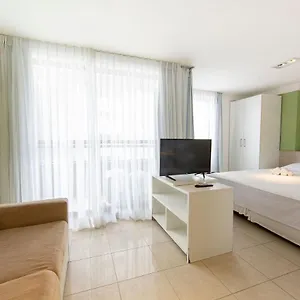  Apartamento Vista Mar No Golden Tower Por Carpediem Brasil